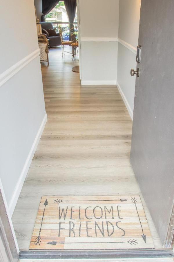 Family Bear Condos, Full King Suite, Kitchen, Pool Access Unit 103 Gatlinburg Bagian luar foto
